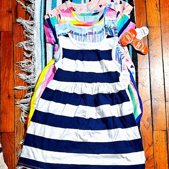 ❗️SOLD❗️TARGET Summer Dress LOT - Picture 1 of 6